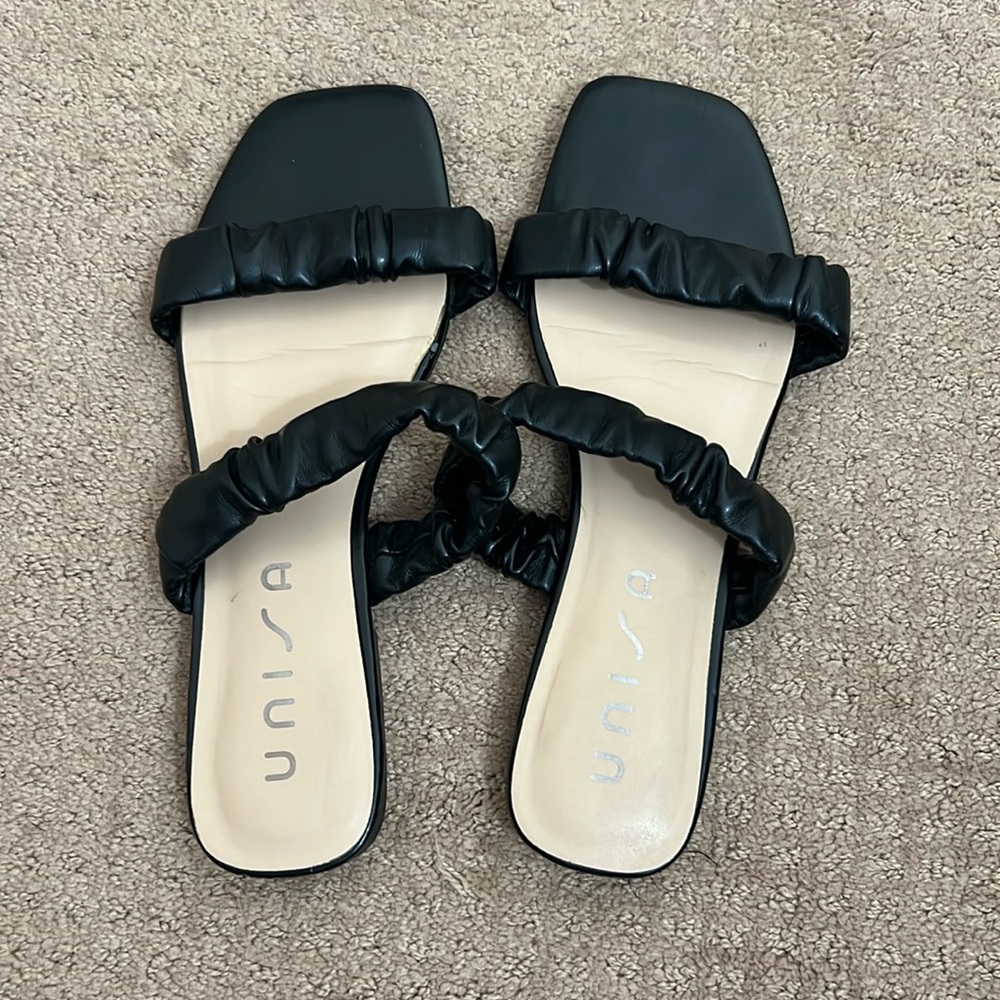 Unisa Black slide sandals 9